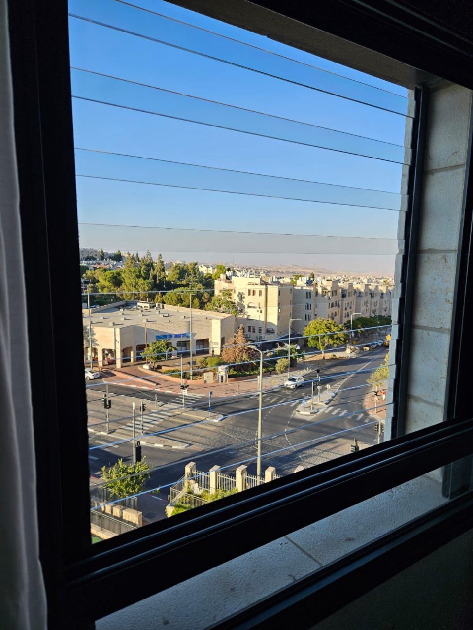 חלונות אלומיניום