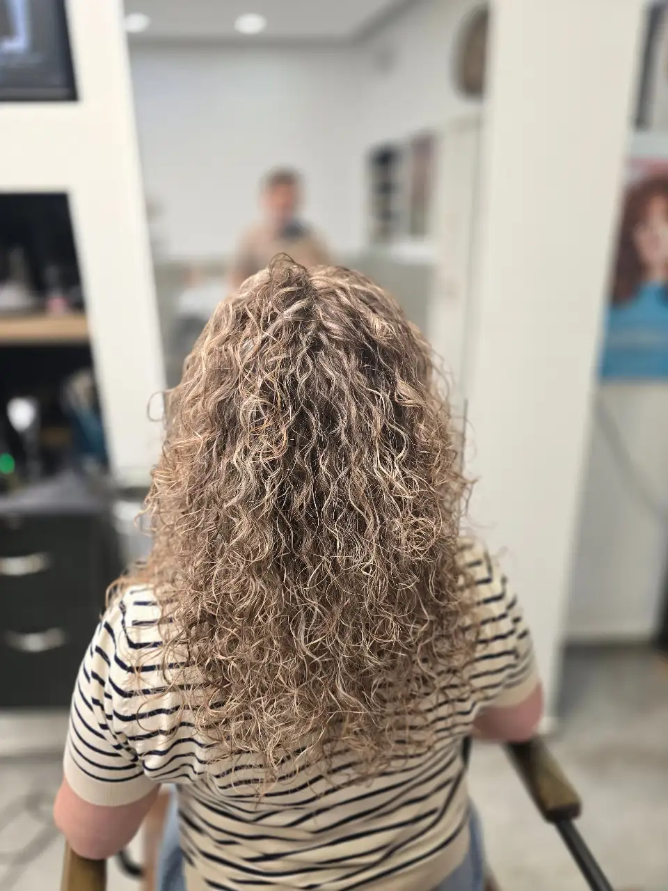 תספורות ועיצוב תלתלים