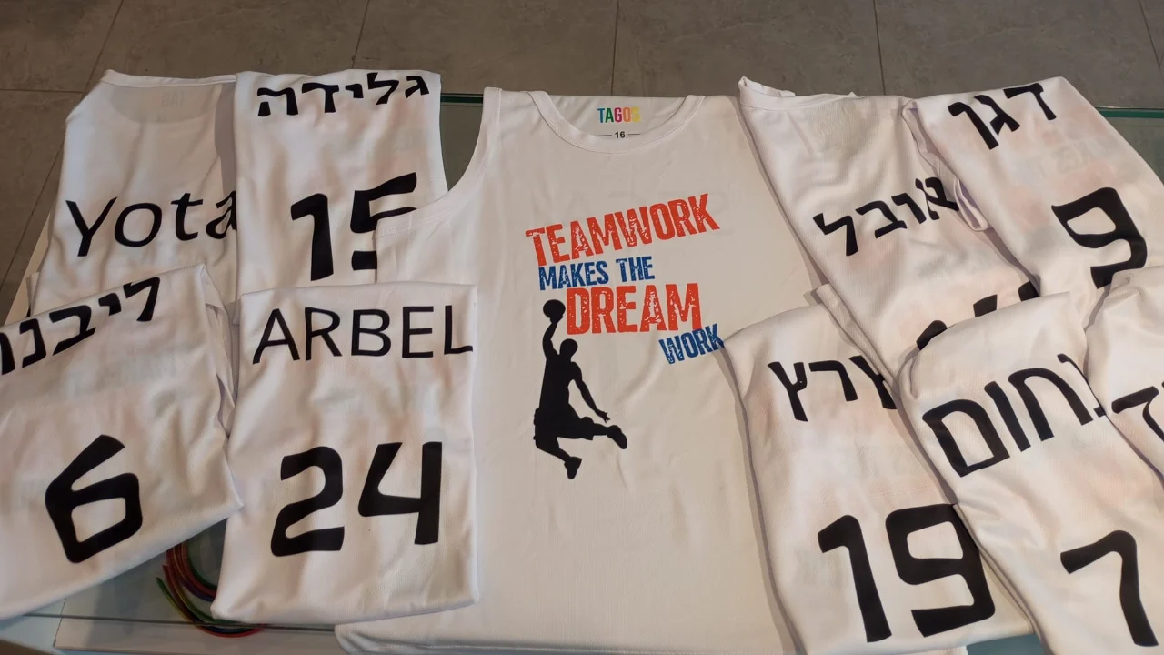 חולצות בהדפסה אישית