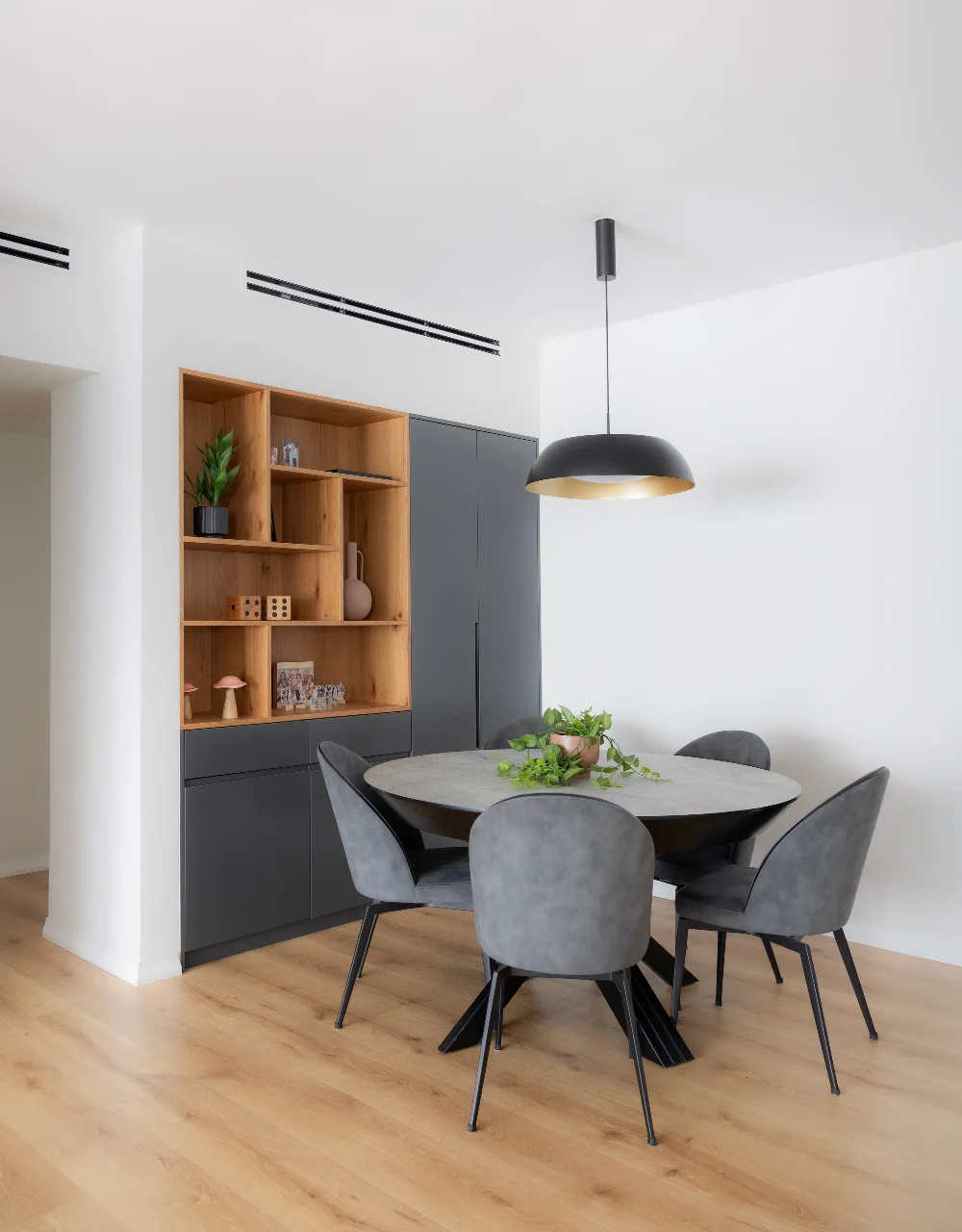 Einat Aviv Interior Design- Givat Shmuel