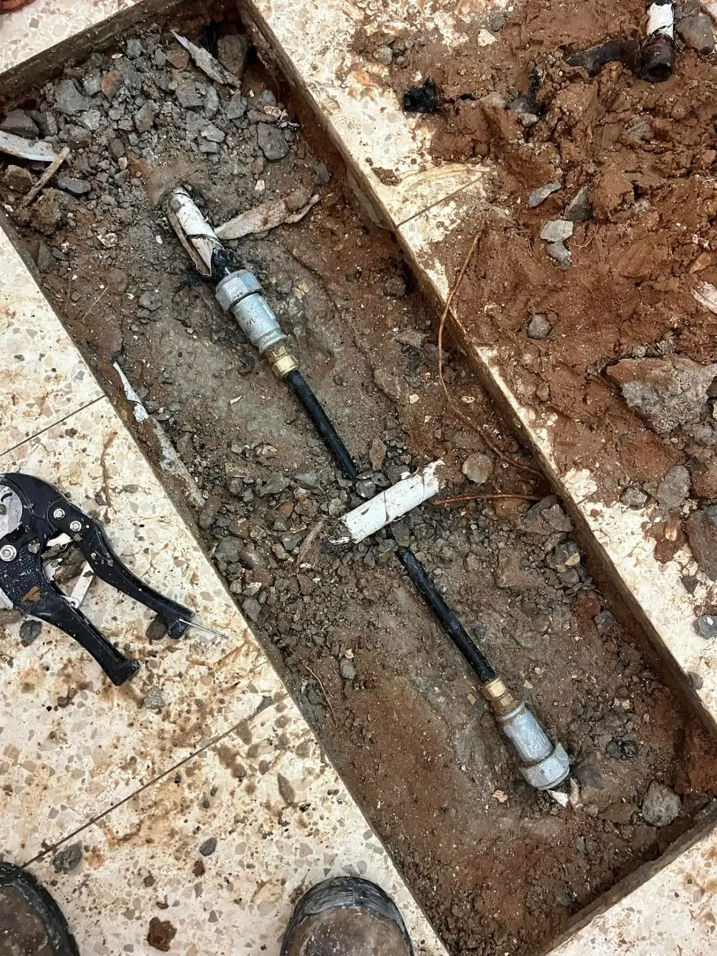 איתור נזילות