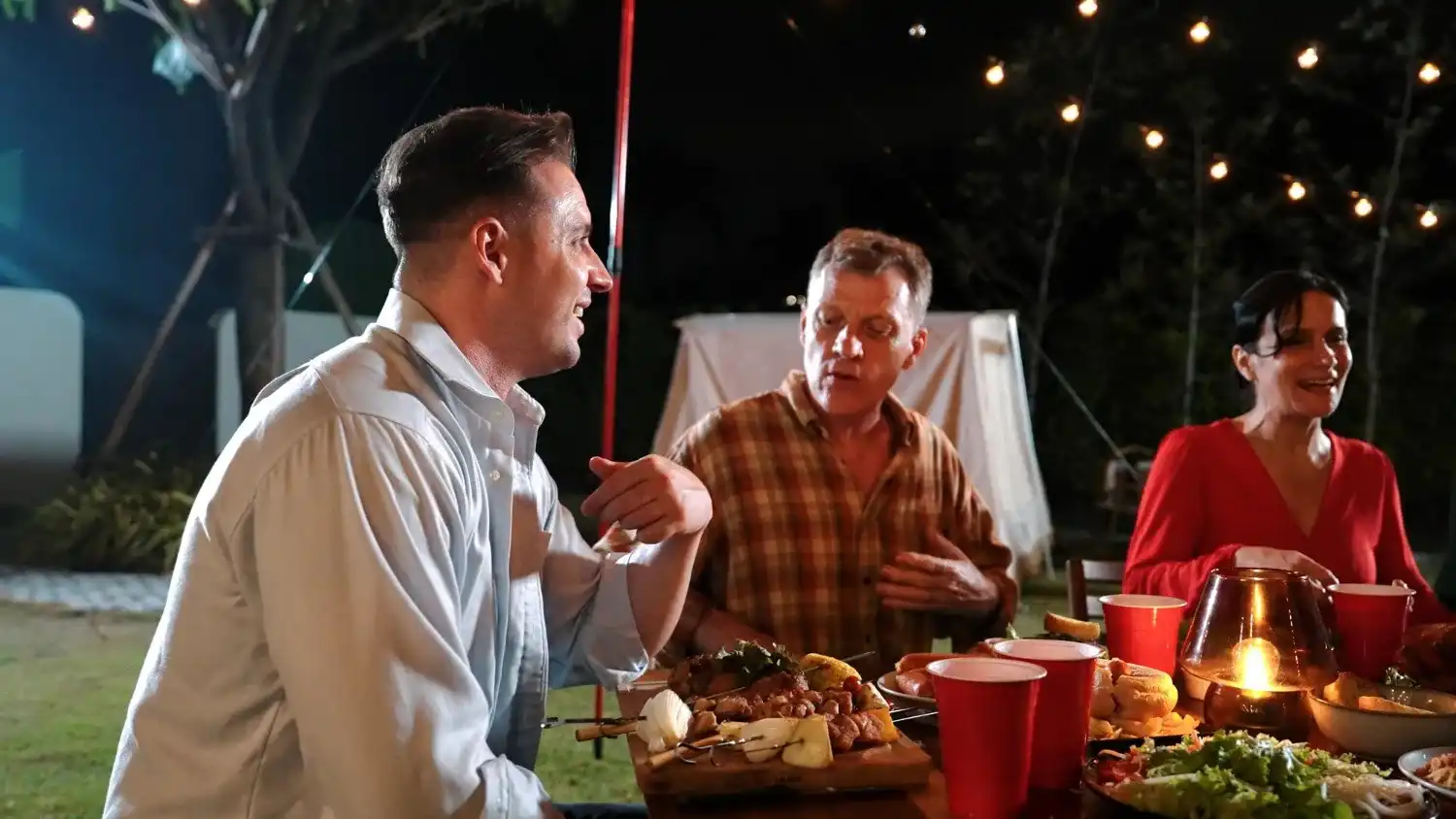 5 טיפים לאירוע מנצח עם בשרים מעושנים