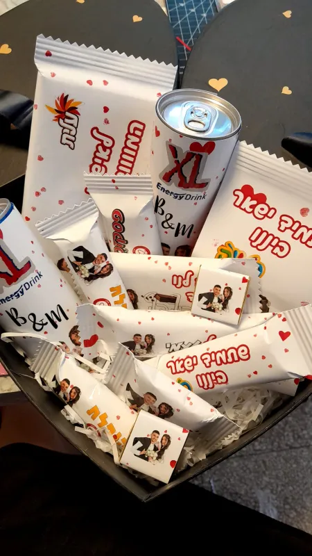 מארז יום נישואין בקופסאת לב איכותית