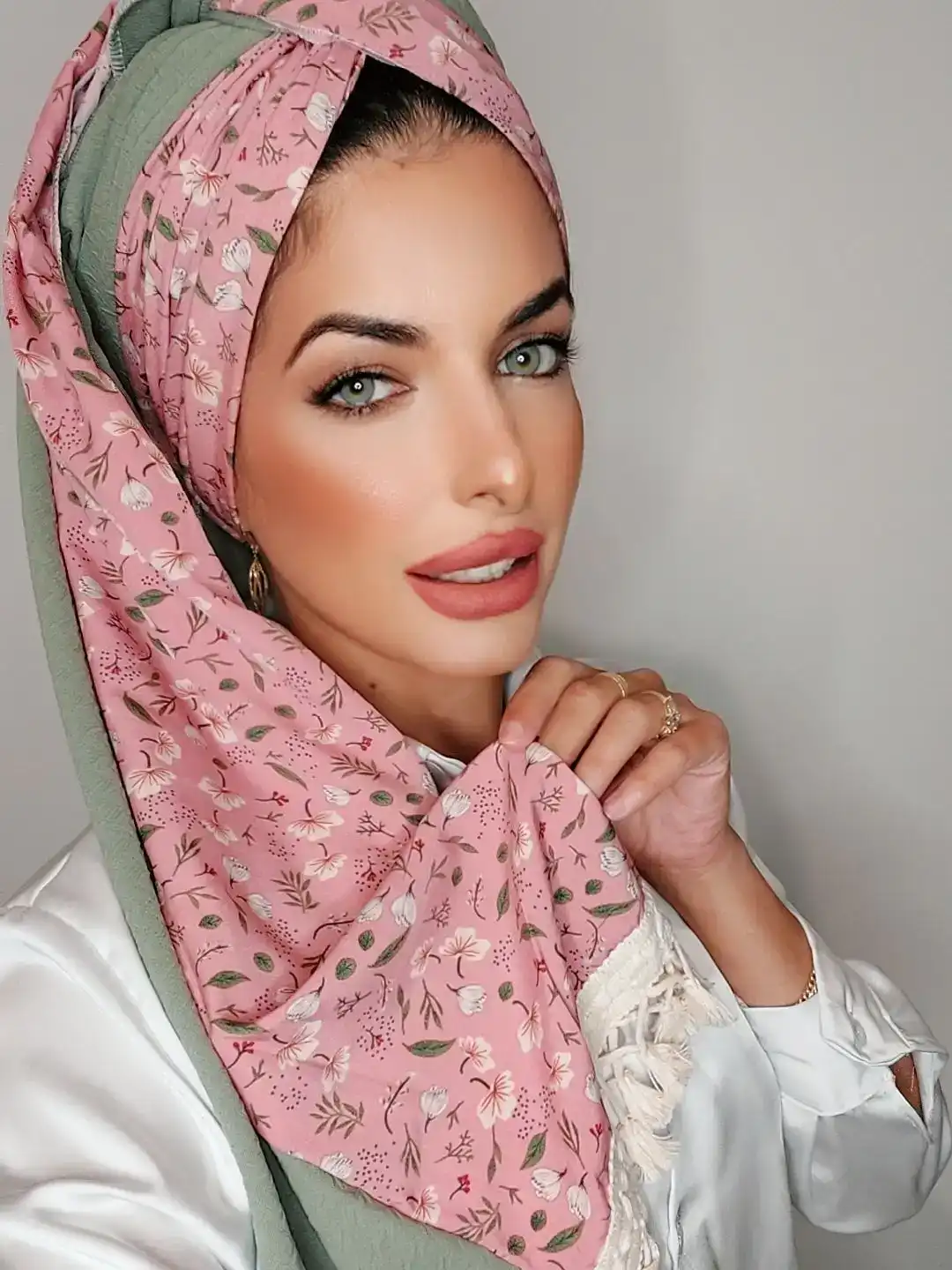 מטפחת לילך פרחוני  