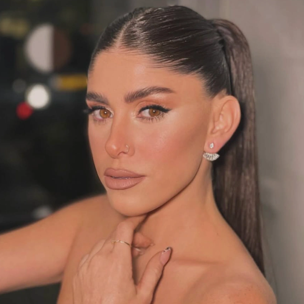 קצת עליי || אביבית חליב החלקות שיער