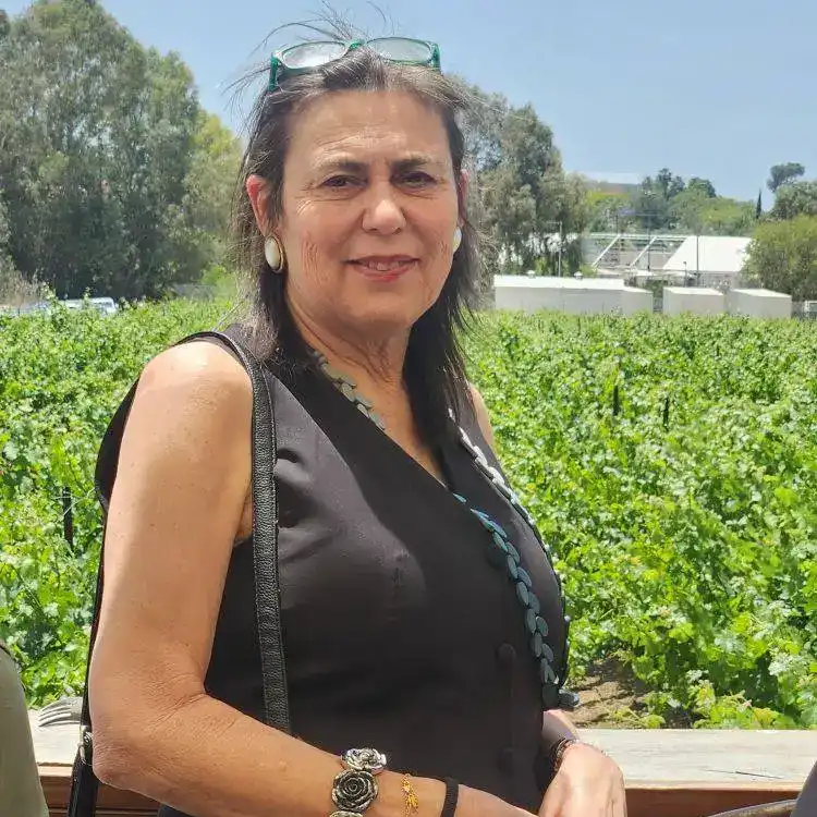 קצת עליי || חביבה ספקטור