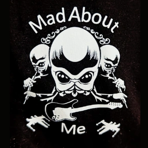 קצת עלינו || Mad About Me
