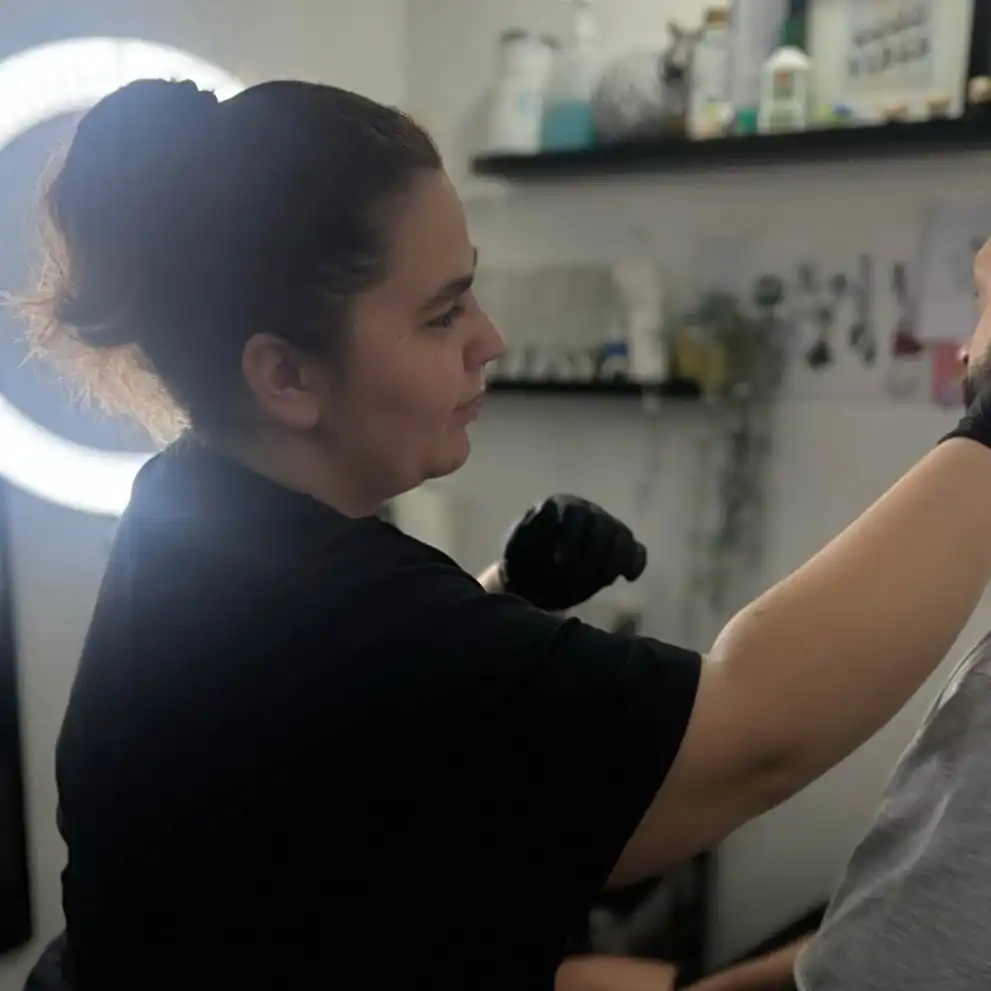 קצת עליי || אוריקי פירסינג