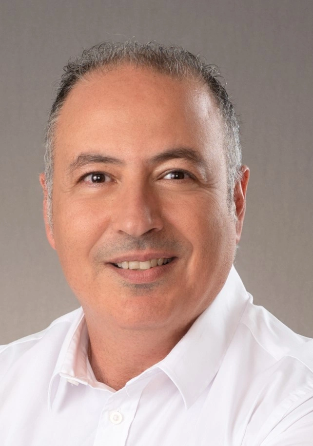 נעים להכיר, סמי הרר