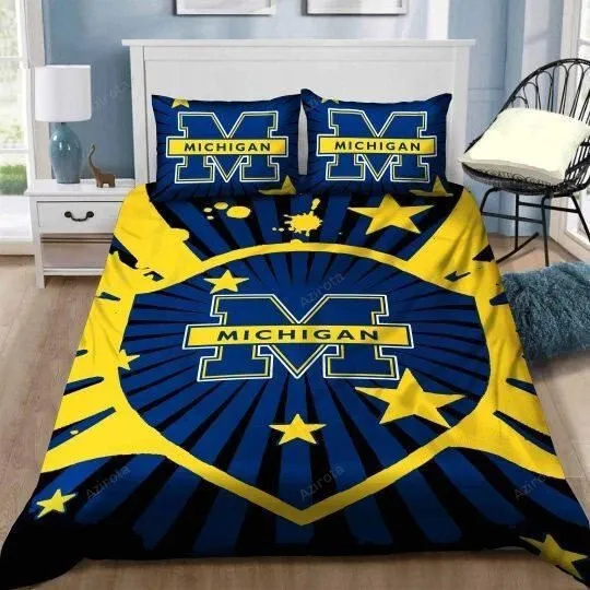 Michigan Wolverines B050978 Bedding Set Sleepy Halloween And Christmas Duvet Cover Pillow Cases