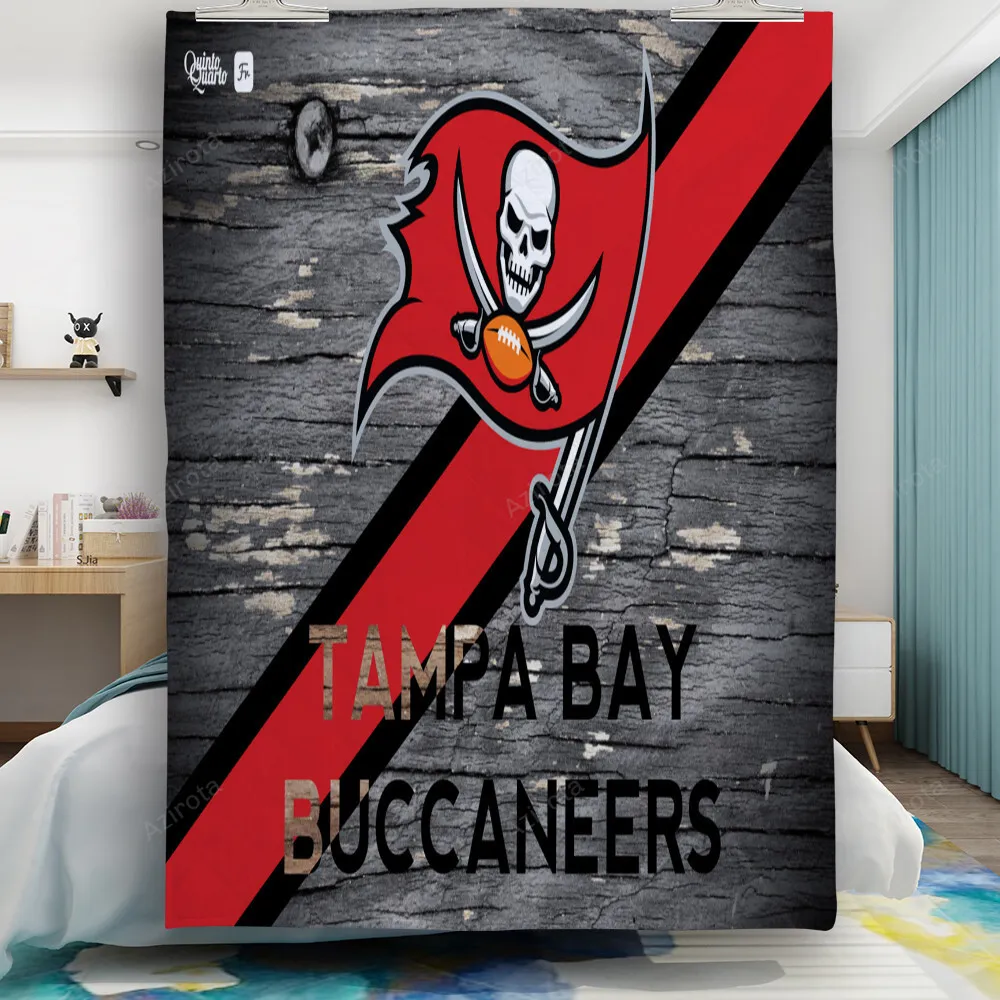 Tampa Bay Buccaneers Emblem Wooden v15 Gift For Fan 3D Full Printing Quilt