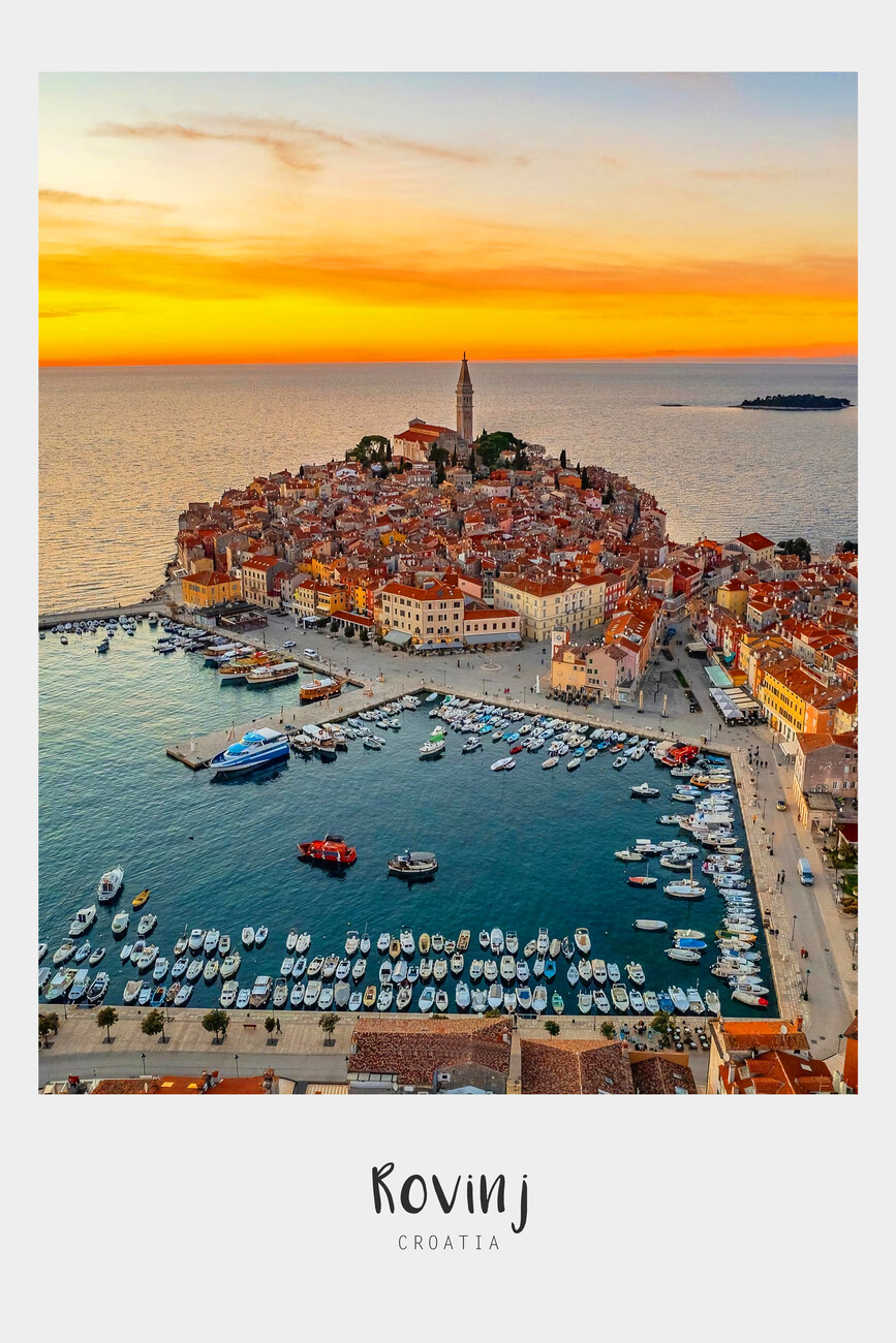 Wall sticker Rovinj - CROATIA: Sunset in the most beautiful city