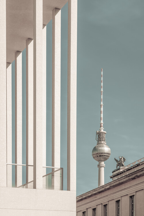 Obraz na plátně BERLIN Television Tower & Museum Island | urban vintage style