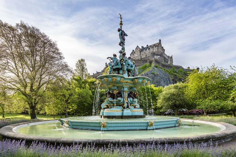 Fotografie de artă Ross Fountain and Edinburgh Castle