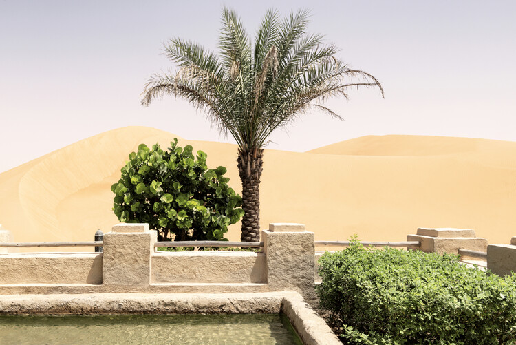 Fotografia artystyczna Desert Home - Between Two Dunes