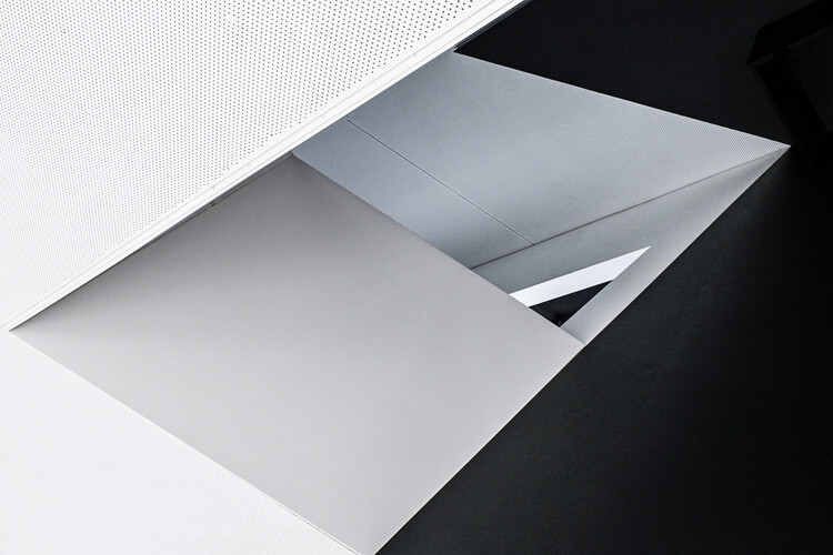Kunstfotografie ceiling geometry #2