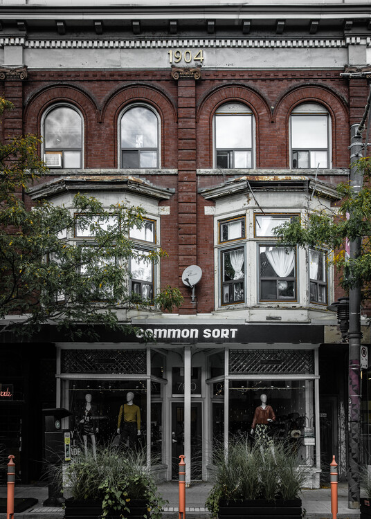 Plakát No 760 Queen St E 1 Color Version