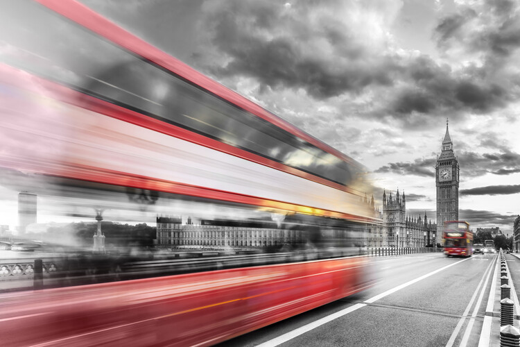 Plakát Evening dynamics on Westminster Bridge in colorkey