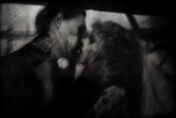 Valokuvataide Shadows ( the kiss )