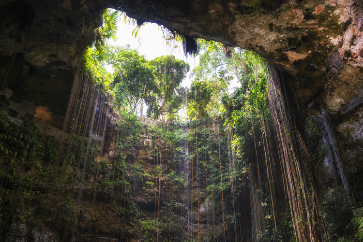 Umělecká fotografie Ik-Kil Cenote