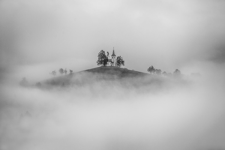 Fotografie de artă On the Top of the Hill