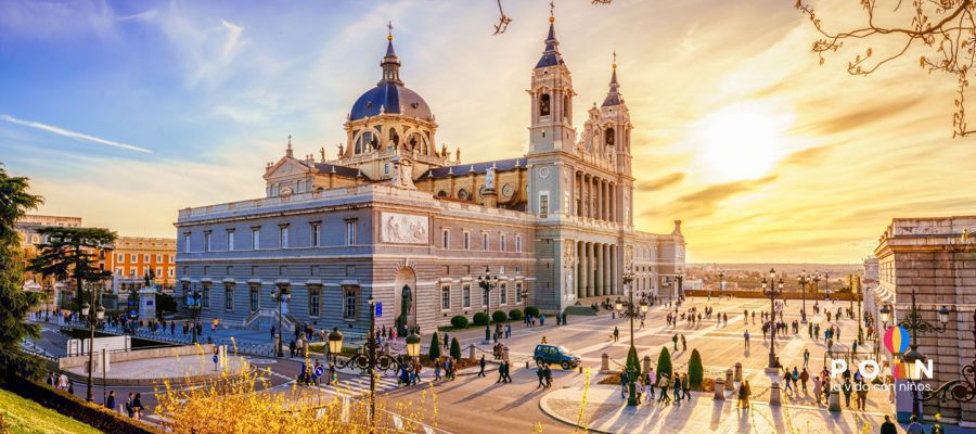 Tour por Madrid para familias Tour por Madrid para familias
