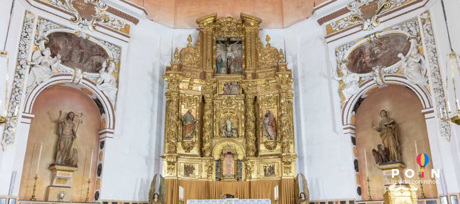 Entradas a La iglesia de los Santos Juanes