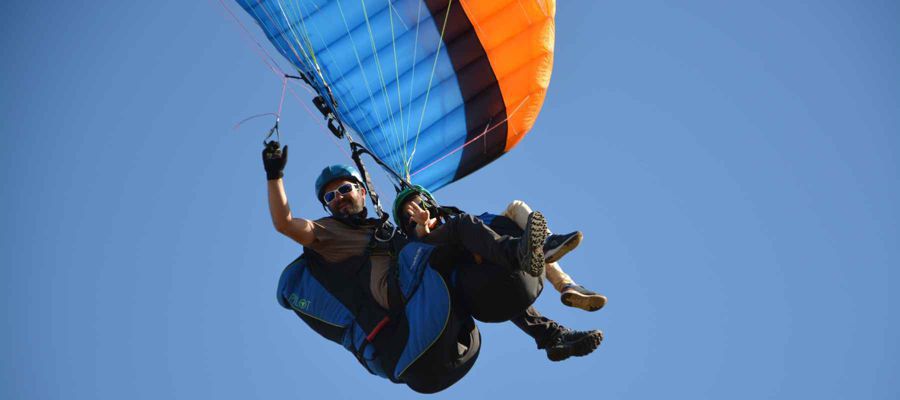 Vuelo en parapente por Orduña Vuelo en parapente por Orduña