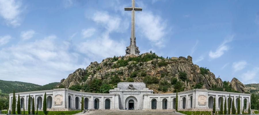 Abadía Benedictina de la Santa Cruz del Valle de los Caídos