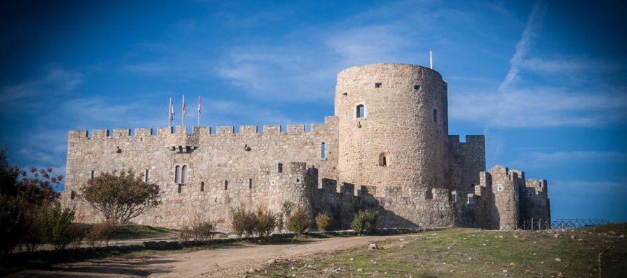 Castillo de la Adrada Castillo de la Adrada