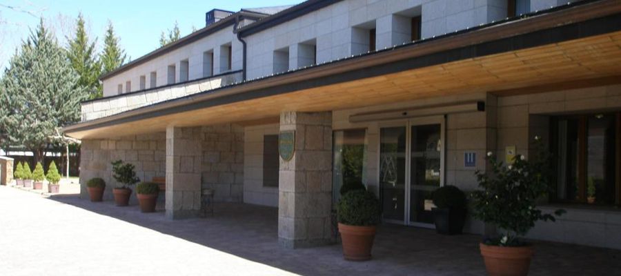 Parador de Puebla de Sanabria Parador de Puebla de Sanabria