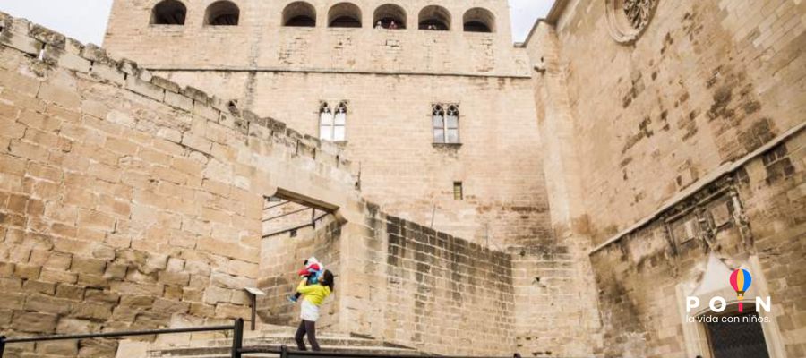 Castillo de Santa María la Mayor