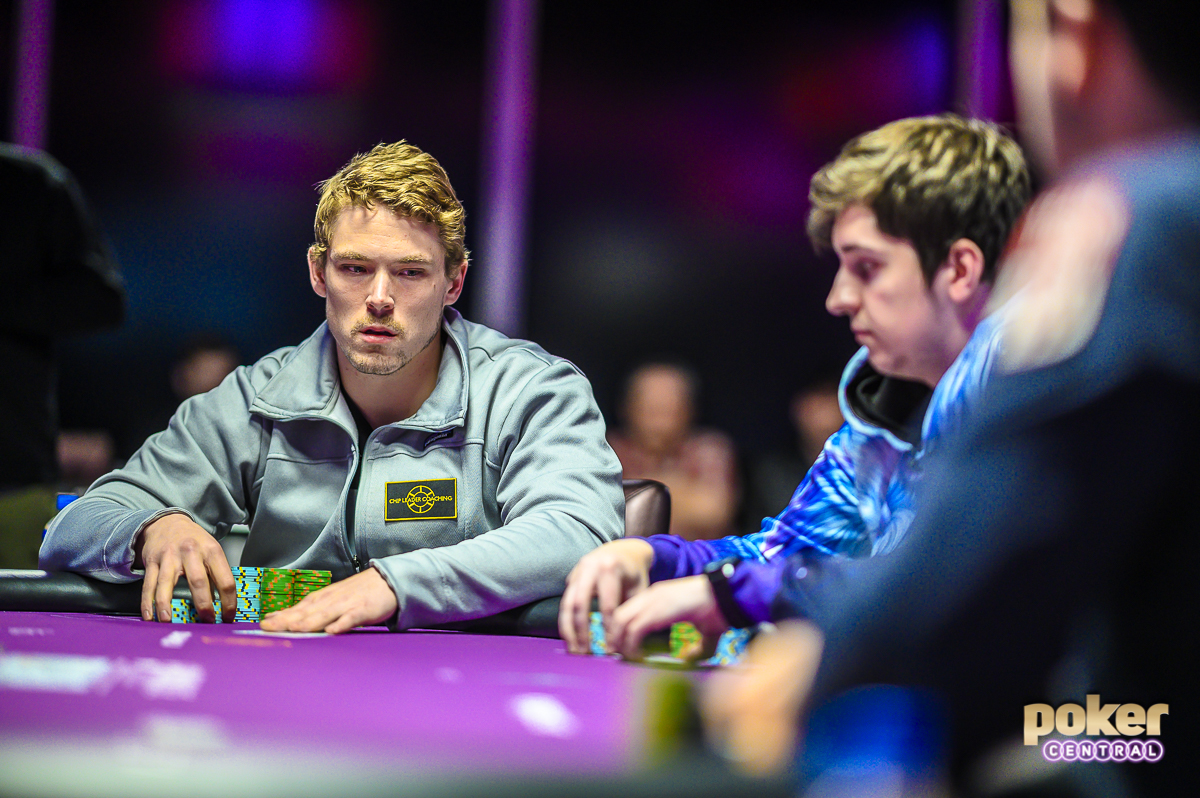 Alex Foxen in action next to Ali Imsirovic during Super High Roller Bowl V.