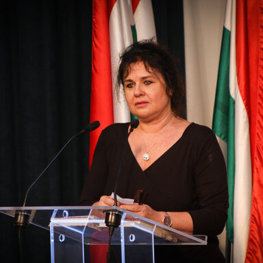 Baranyi Krisztina, az est szervezője (IdőJel Kiadó). Fotó: Szolnoki Dániel.