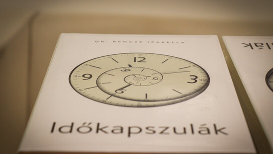 Civil Akadémia: Harcos jogász időkapszulában