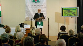 Civil Akadémia