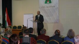 Új Civil Akadémia