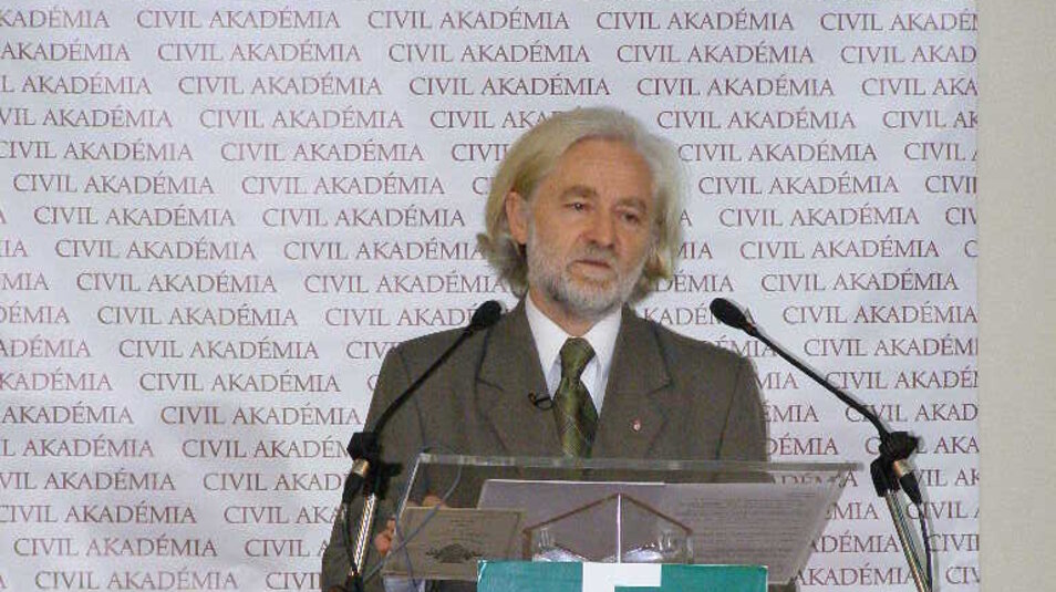 Civil Akadémia - Bíróságok és civil szervezetek