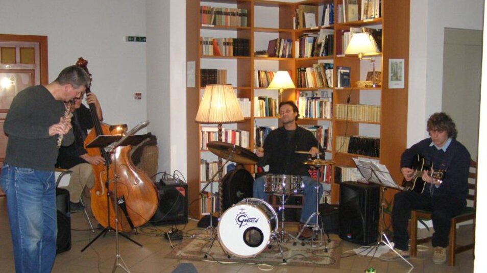 JAZZ MULATÓ