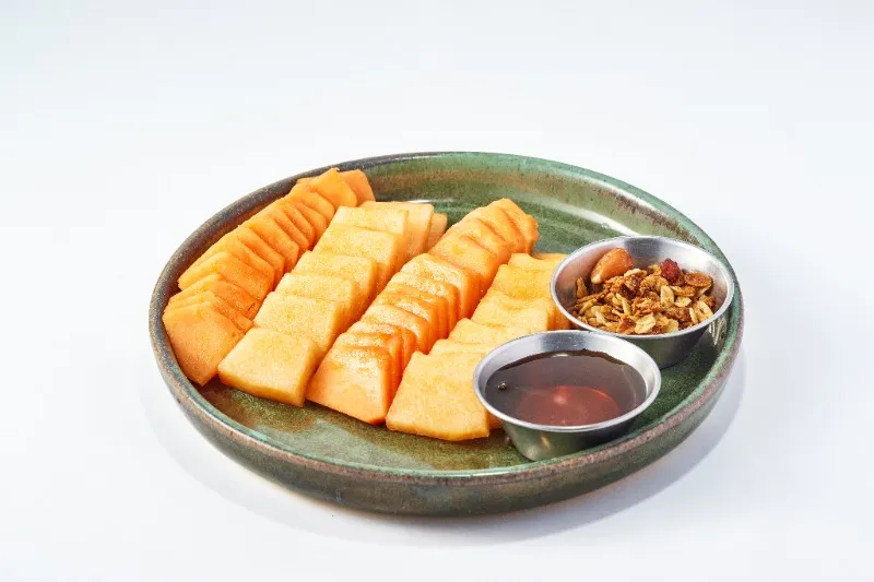 Seasonal Fruit Plate