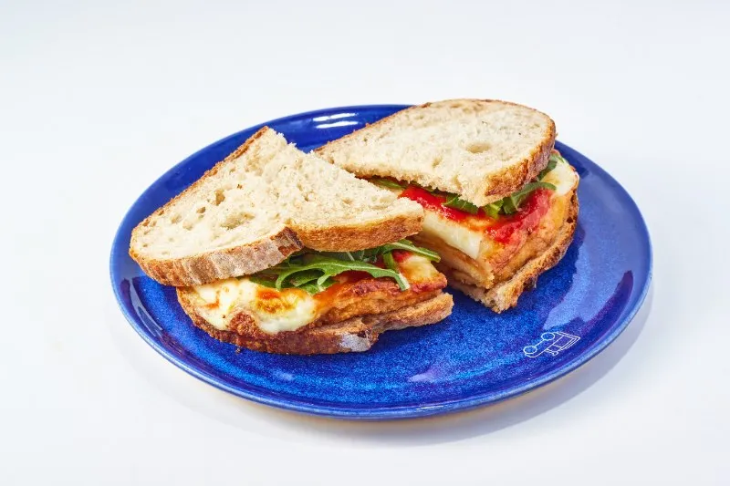 Sandwich Parmigiana