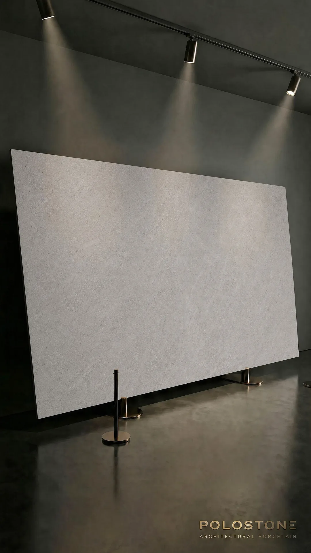 לוח פורצלן Sandstone Grey בחדר התצוגה