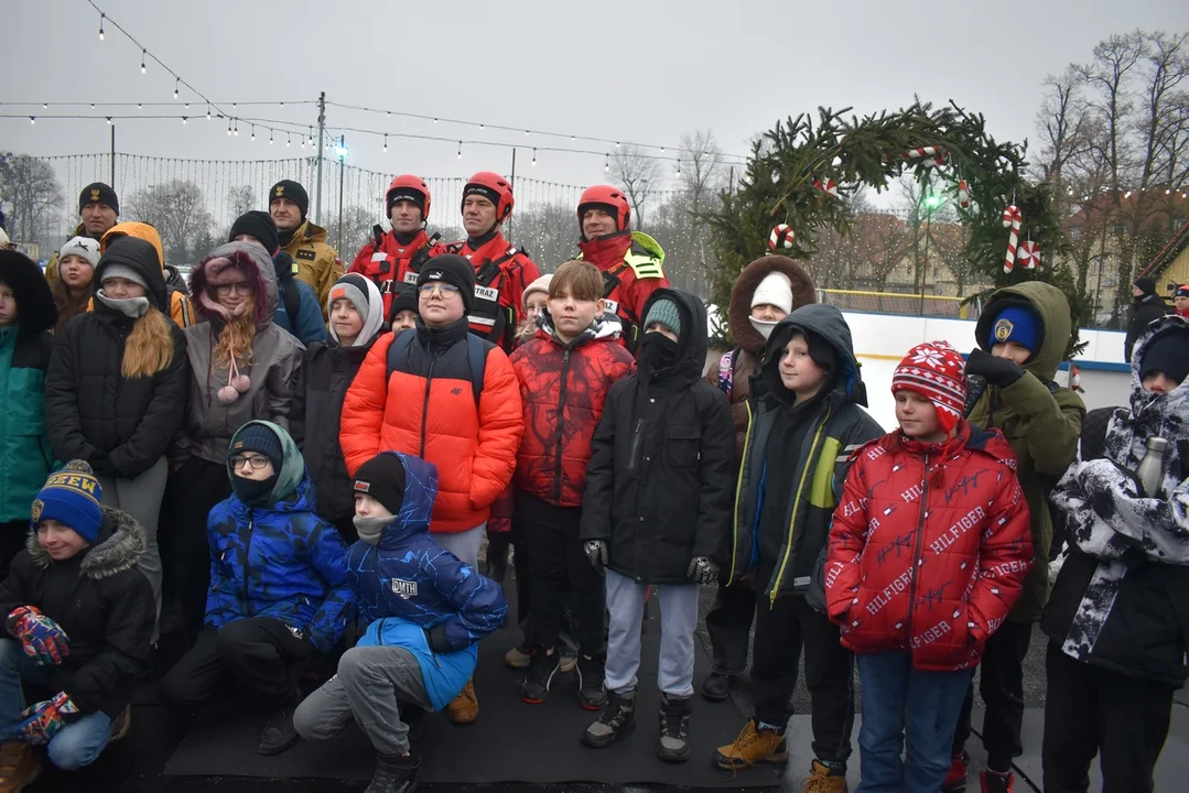 „Lód jest kruchy - życie również”. Akcja „Bezpieczna zima” w Pleszewie
