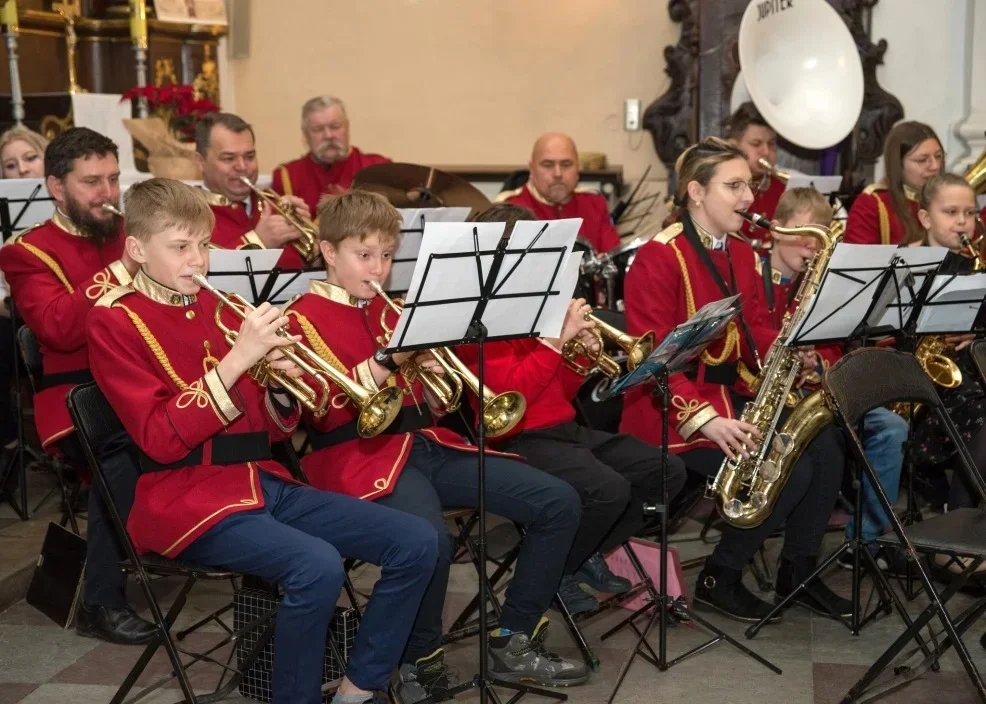 Koncert noworoczny w Choczu. Orkiestra Dęta zagra z muzycznymi przyjaciółmi