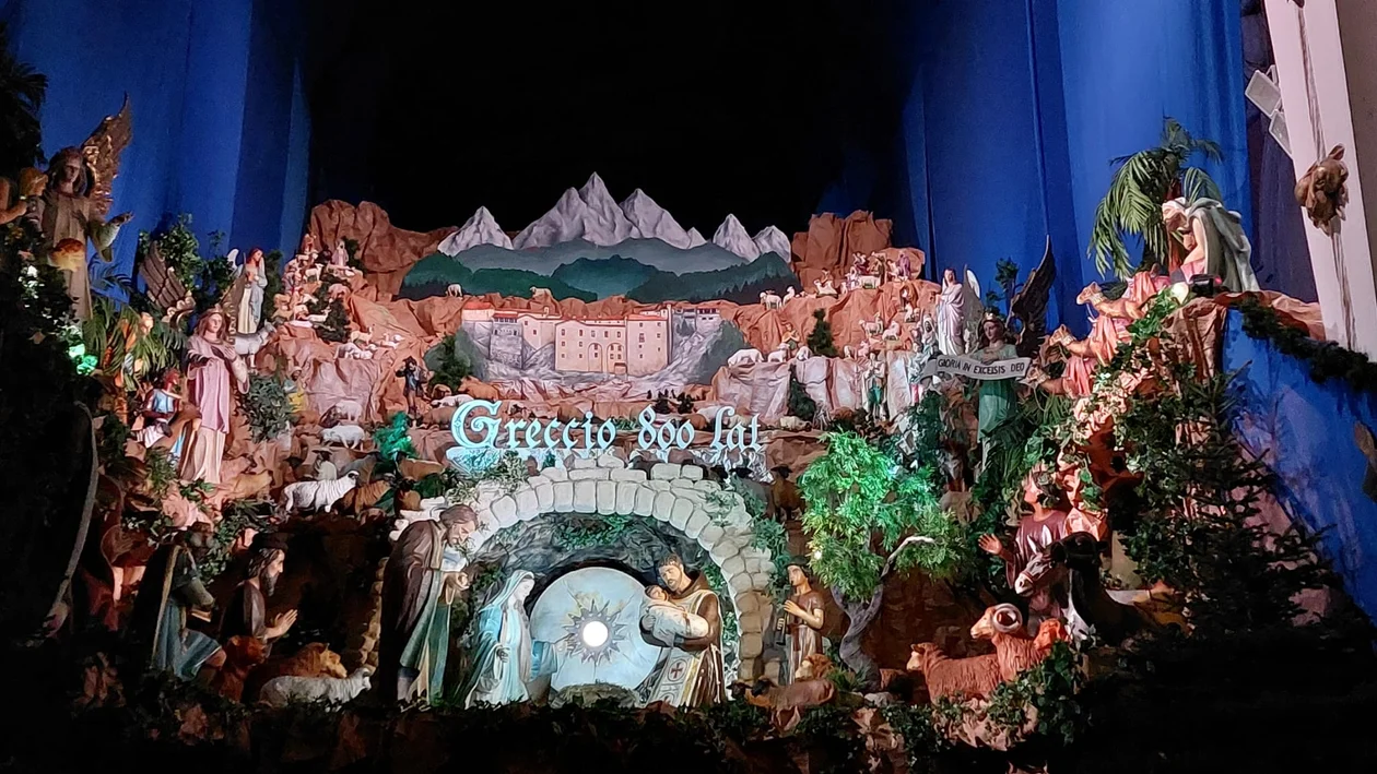 Jedna z największych szopek w Europie. Poznański żłóbek u franciszkanów każdego roku zachwyca nie tylko rozmiarem, ale i przesłaniem
