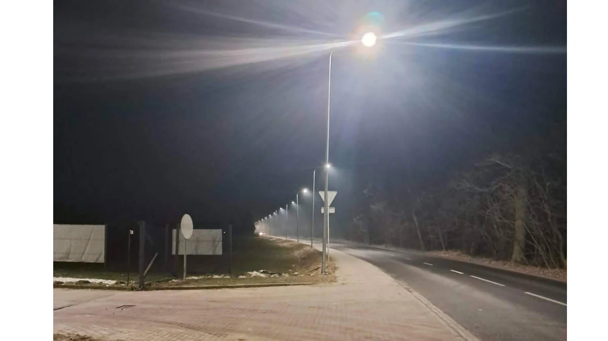 Czy egipskie ciemności przy drodze Witaszyczki - Zakrzew to już przeszłość? Zobaczcie sami [ZDJĘCIA, SONDA]