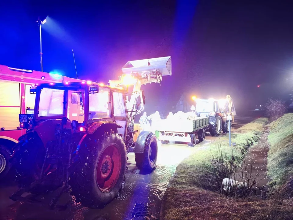 Wielkopolscy strażacy walczą z podtopieniami. Jak wygląda sytuacja w powiecie pleszewskim?