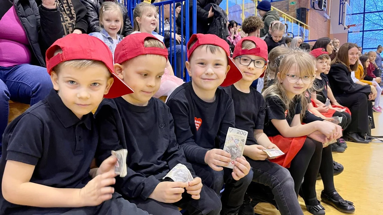 Gołuchów grał z WOŚP. Morsowali, licytowali i kwestowali