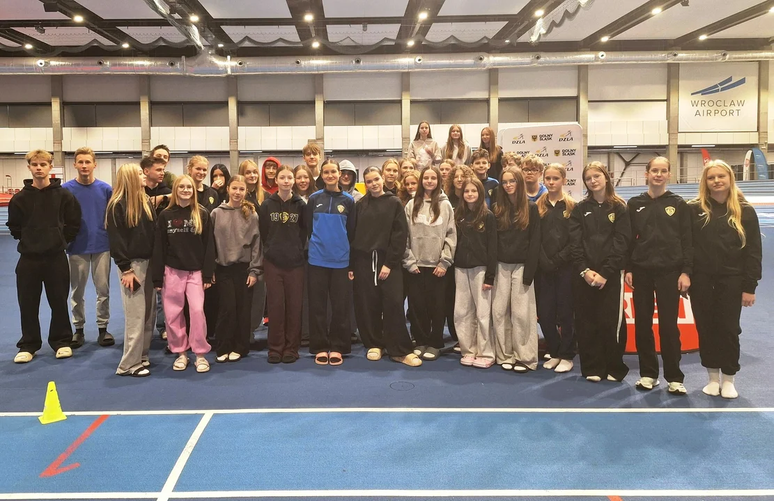 Grad rekordów życiowych lekkoatletów Stali podczas Halowych Mistrzostw Wielkopolski U16, U18 i U20