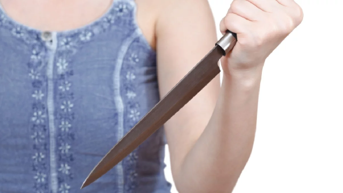 43-latka w trakcie awantury dźgnęła konkubenta nożem kuchennym. Mężczyzna miał stosować przemoc domową